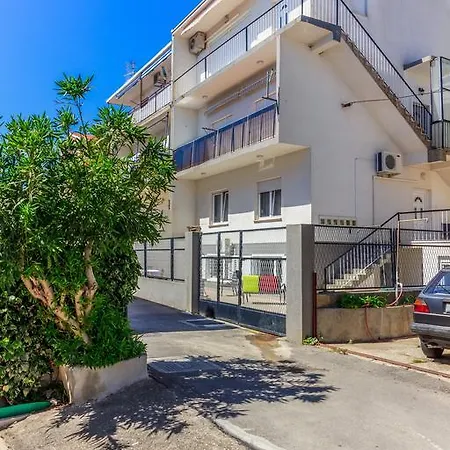 Apartment Luxury Domgjoni Podstrana