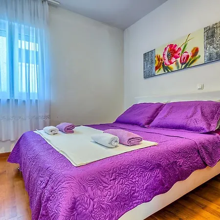 Apartment Luxury Domgjoni Podstrana
